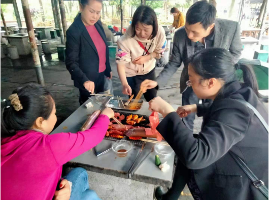 背簍人家 餐飲連鎖